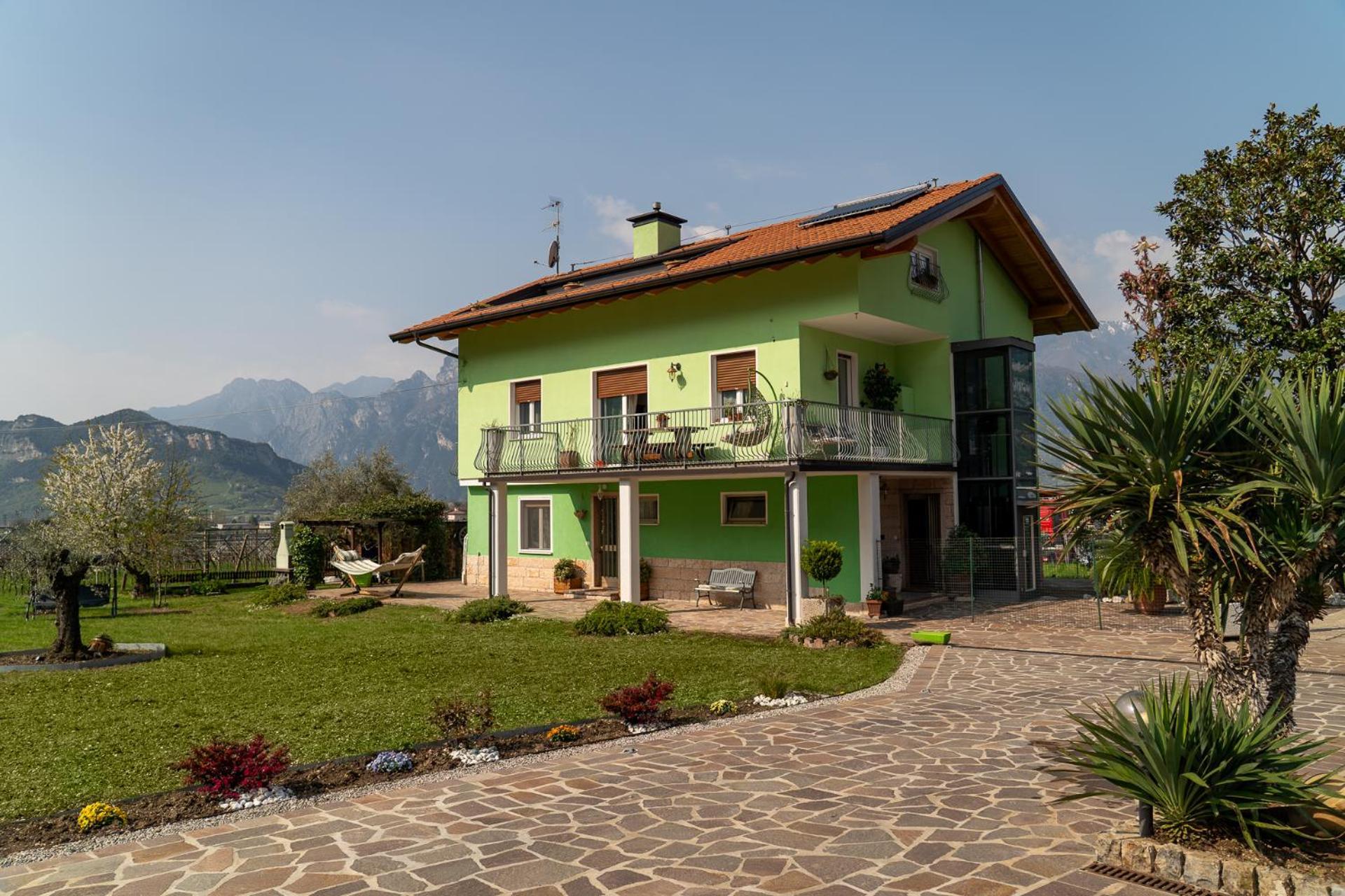 La Casa Nel Verde Arco Extérieur photo